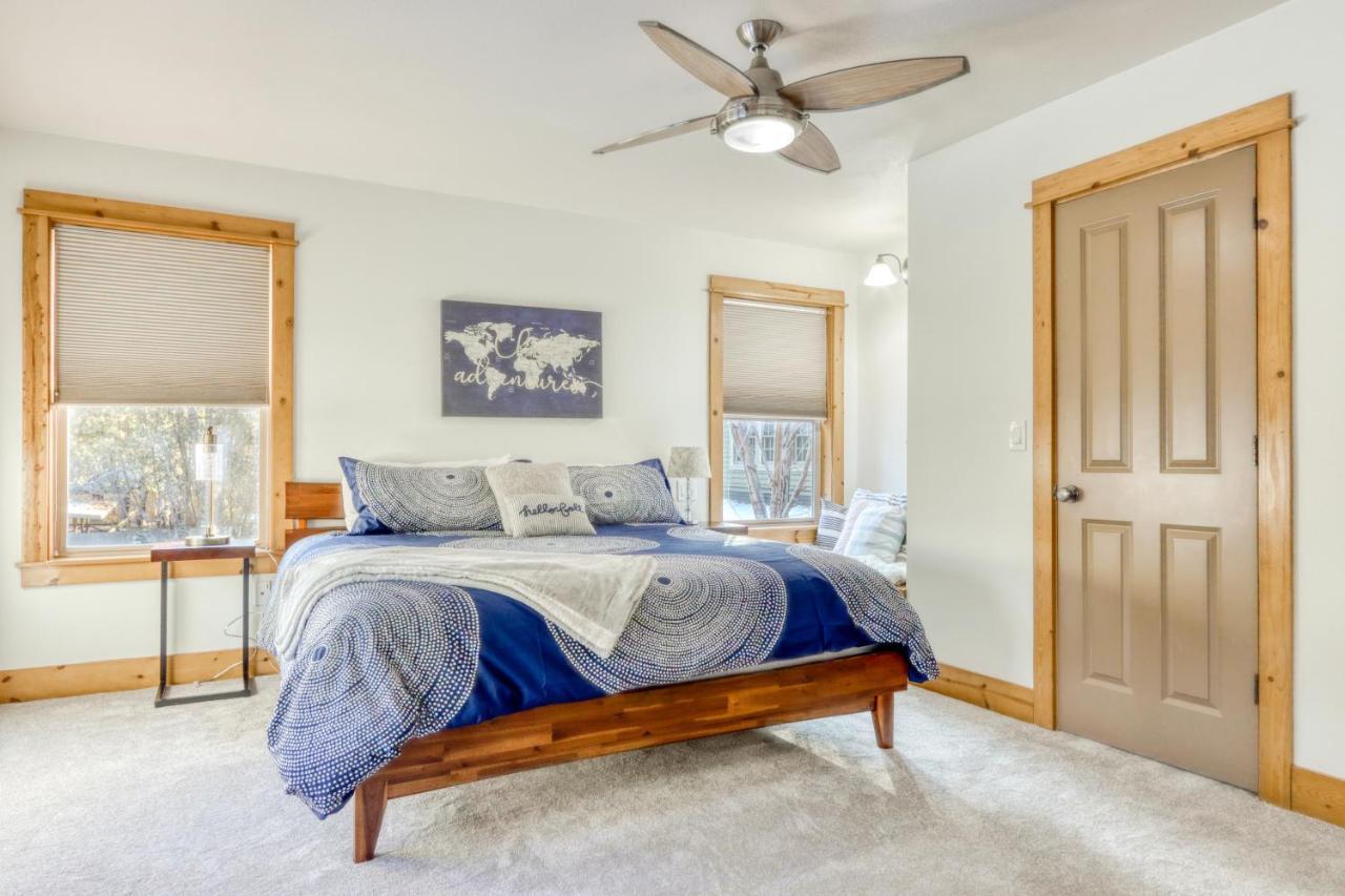 فيلا Oak Street Retreat سيسترز المظهر الخارجي الصورة